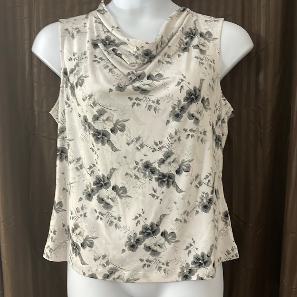 Nue Options like new casual blouse petite large